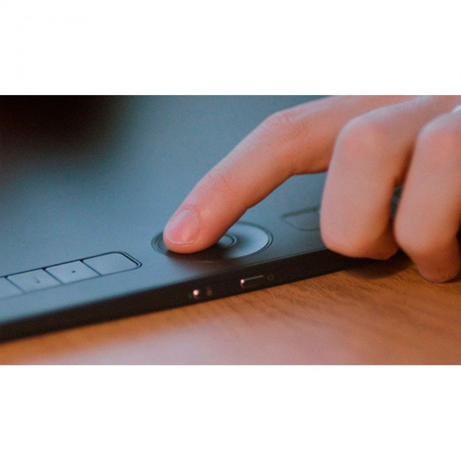 Intuos Pro PTH660